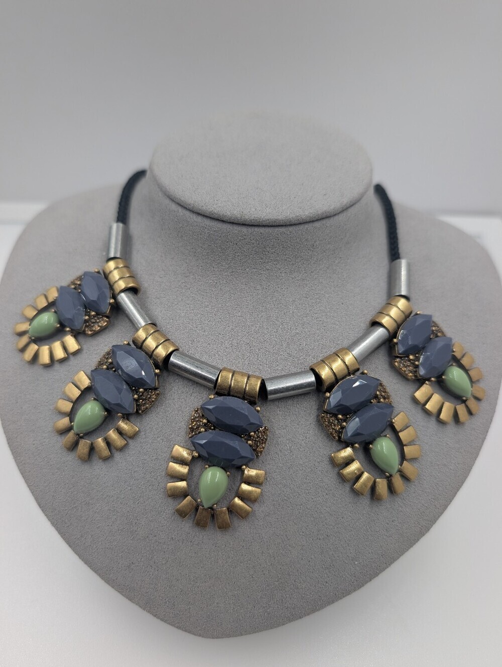Signed J. Crew Tribal Fan Medallion Statement Collar Necklace Sage 0510